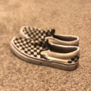 Black checkered vans